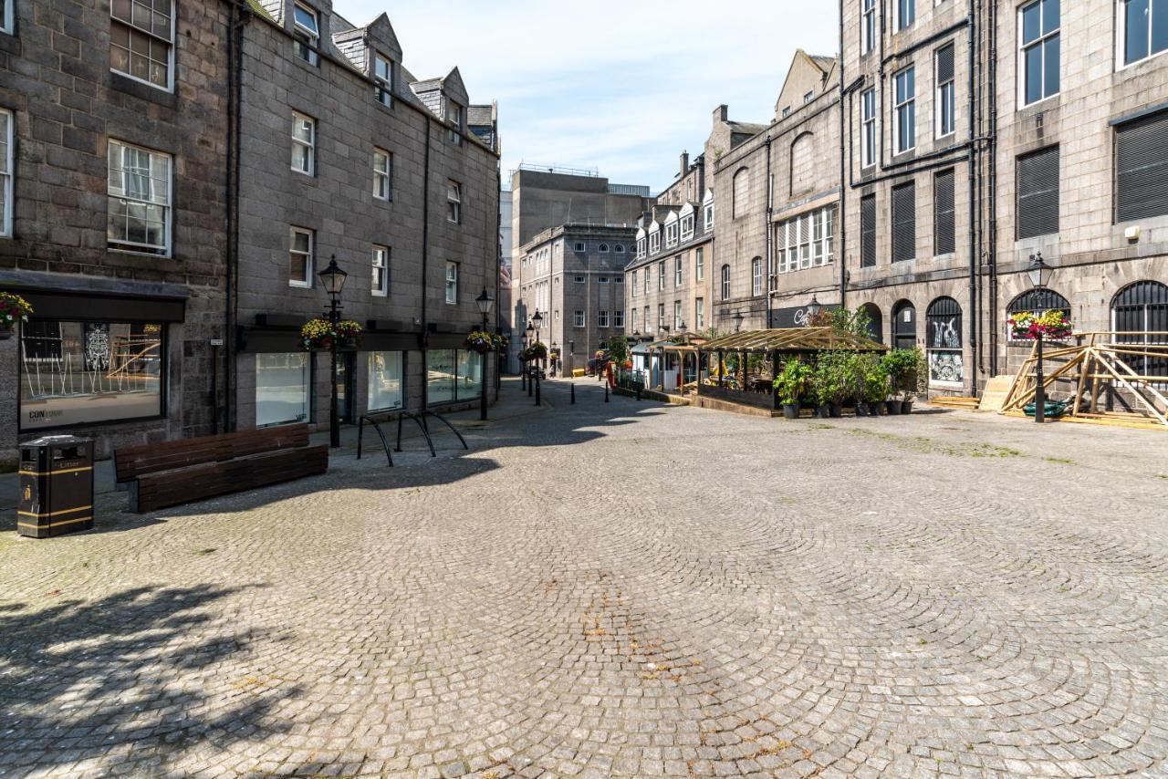 Historic Location, Private Parking, Ground Floor Luxury Flat Apartman Aberdeen Kültér fotó