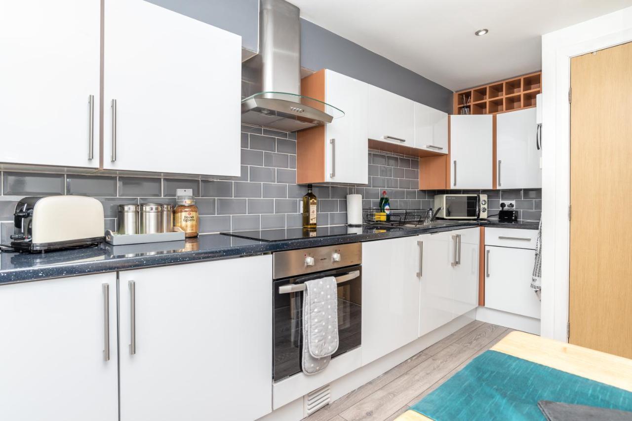 Historic Location, Private Parking, Ground Floor Luxury Flat Apartman Aberdeen Kültér fotó