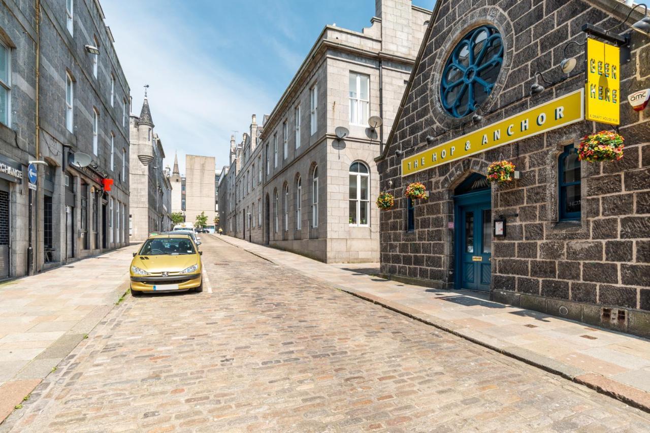 Historic Location, Private Parking, Ground Floor Luxury Flat Apartman Aberdeen Kültér fotó